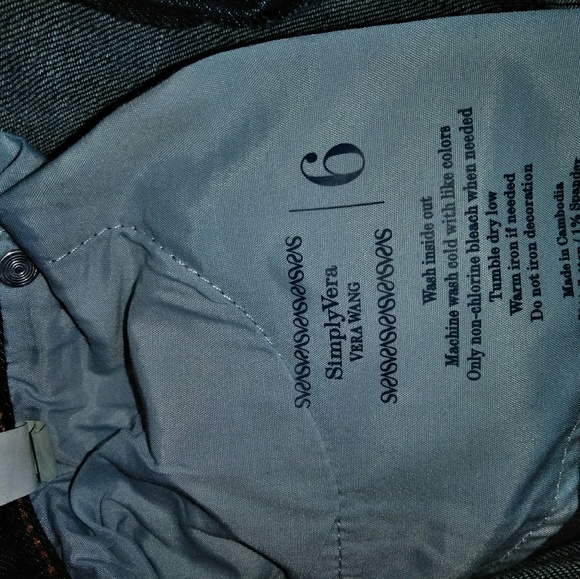 Simply Vera Wang Boot jeans size 6 - Picture 6 of 6